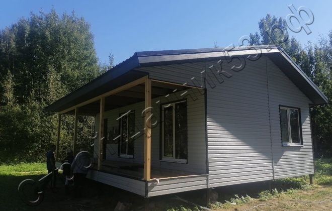 1 Каркасно-щитовой дом 9х8м., 72 М², Ленинградская область, Лодейнопольский район, деревня Рогачово. (1)